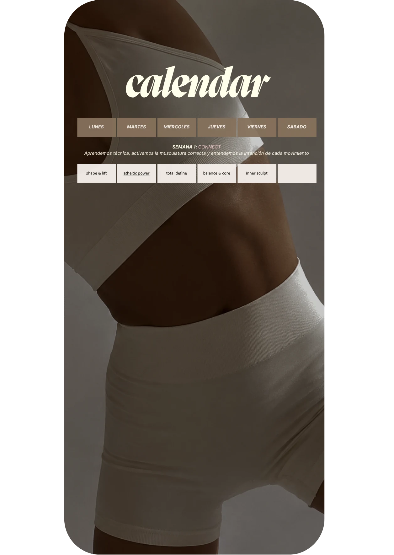 Pantalla del calendario semanal de Summer: cuatro semanas con las sesiones de lunes a sábado.